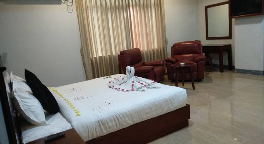 Lanmadaw Plaza Hotel China Town يانغون المظهر الخارجي الصورة